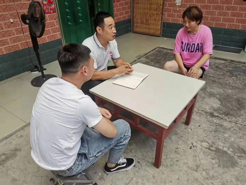 博農(nóng)乳業(yè)黨支部扎實(shí)開展“入戶訪民情、我來辦實(shí)事”活動